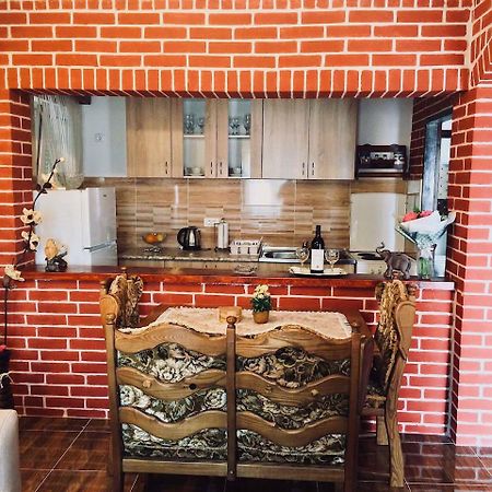 Albomi Apartment Kotor Luaran gambar