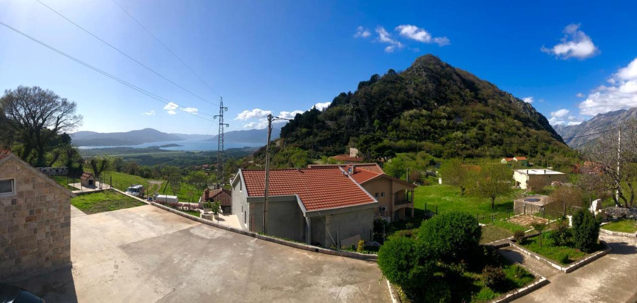 Albomi Apartment Kotor Luaran gambar