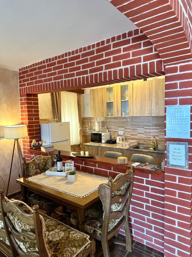 Albomi Apartment Kotor Luaran gambar