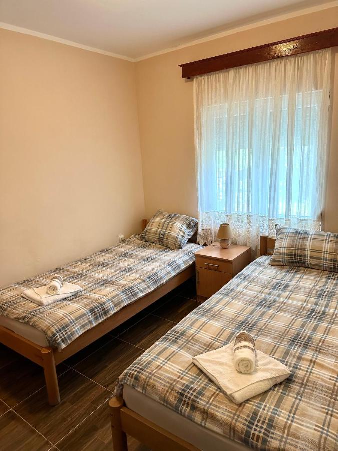 Albomi Apartment Kotor Luaran gambar
