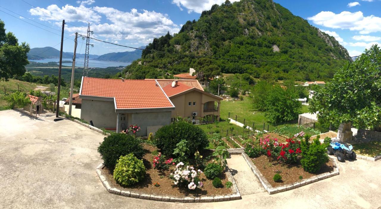 Albomi Apartment Kotor Luaran gambar